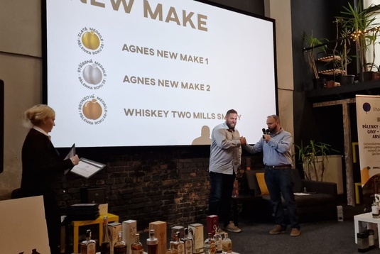 Galerie novinek z Dobrého kraje - Whisky Agnes je na cestě